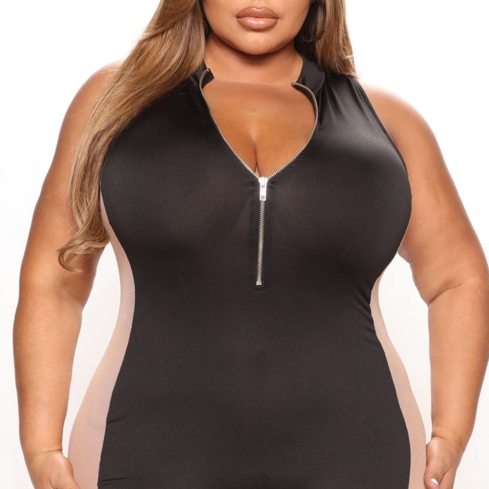 Plus size Jumpsuit black/combo 2x some mesh and sheer parts